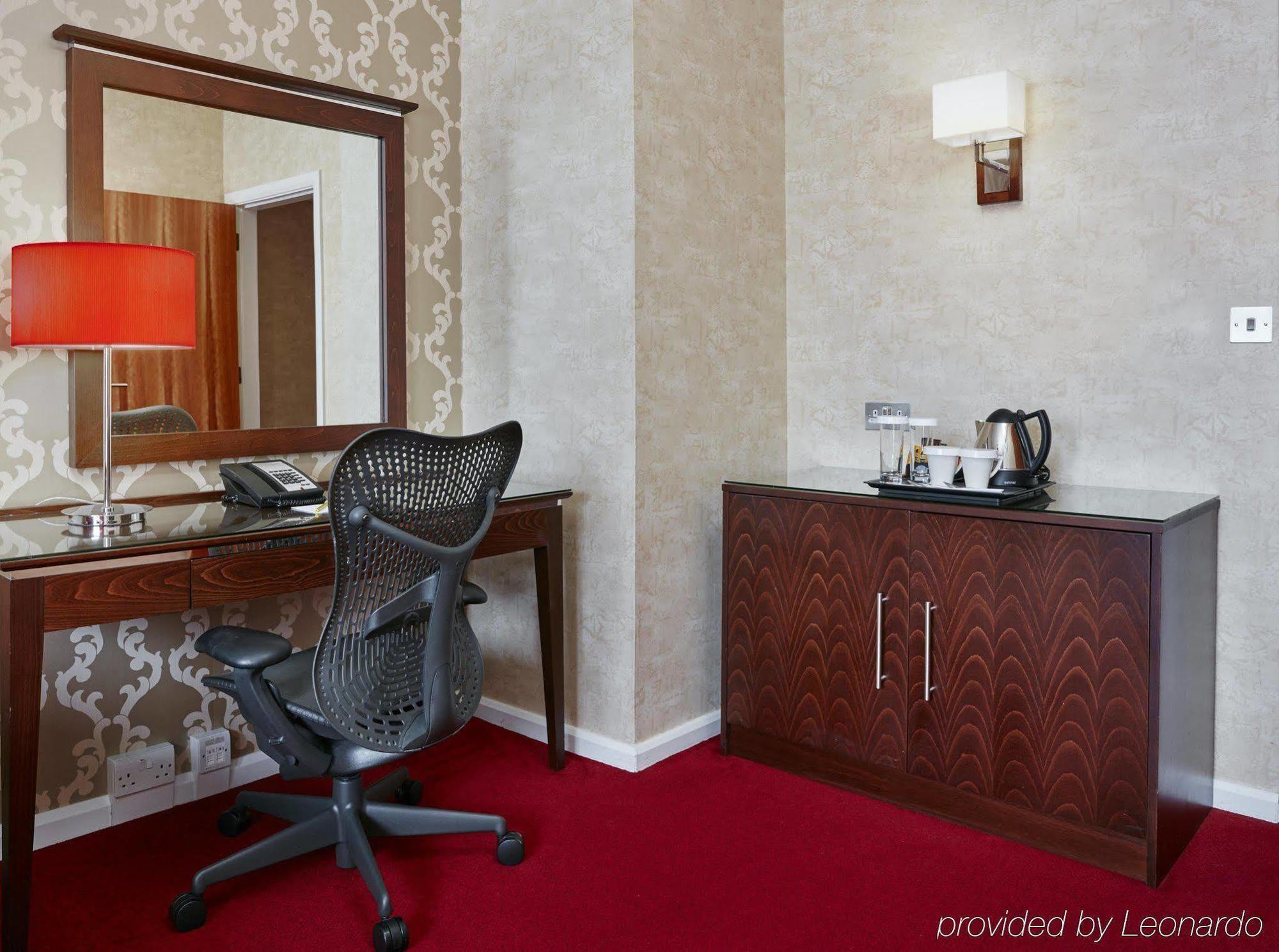 Hilton Garden Inn Aberdeen City Centre Exterior photo
