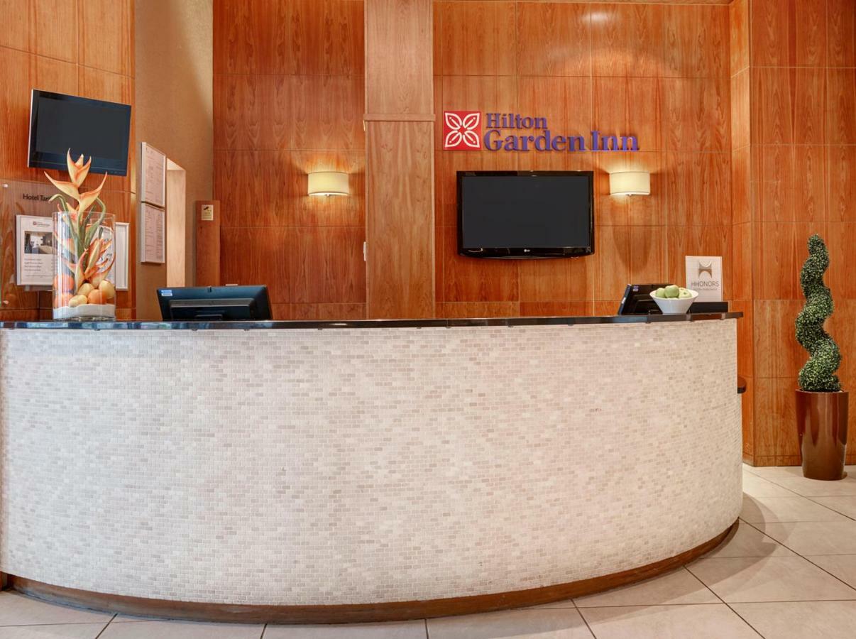 Hilton Garden Inn Aberdeen City Centre Exterior photo