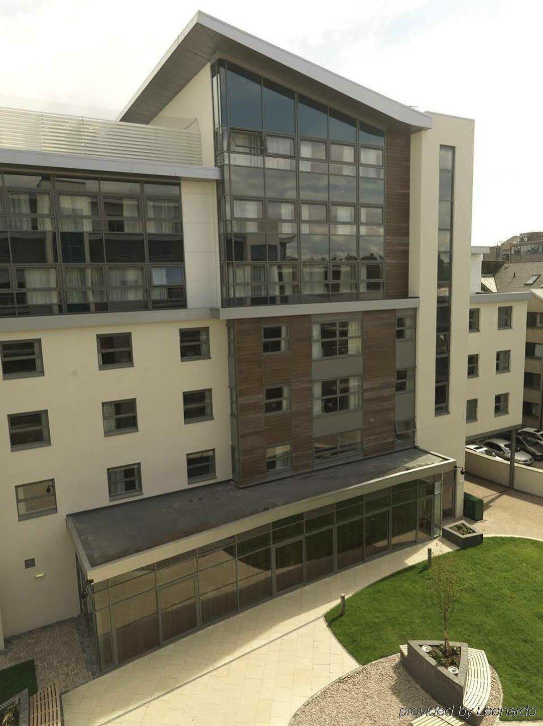 Hilton Garden Inn Aberdeen City Centre Exterior photo